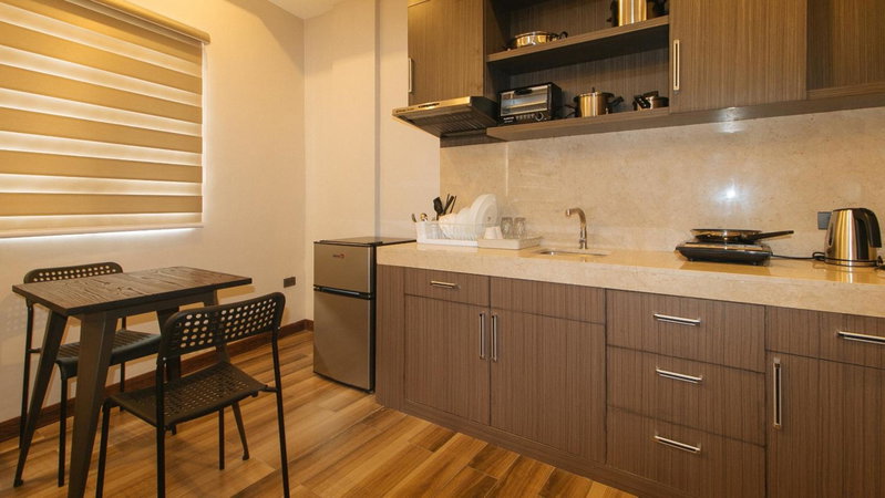 RedDoorz Plus @ Bez Tower and Residences San Juan, Manila, Filipinas