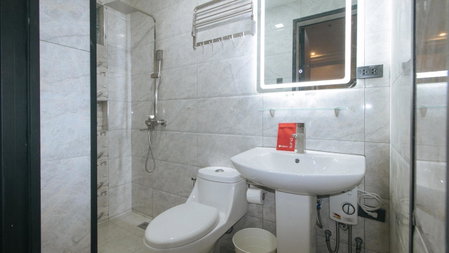 RedDoorz Plus @ Bez Tower and Residences San Juan, Manila, Filipinas