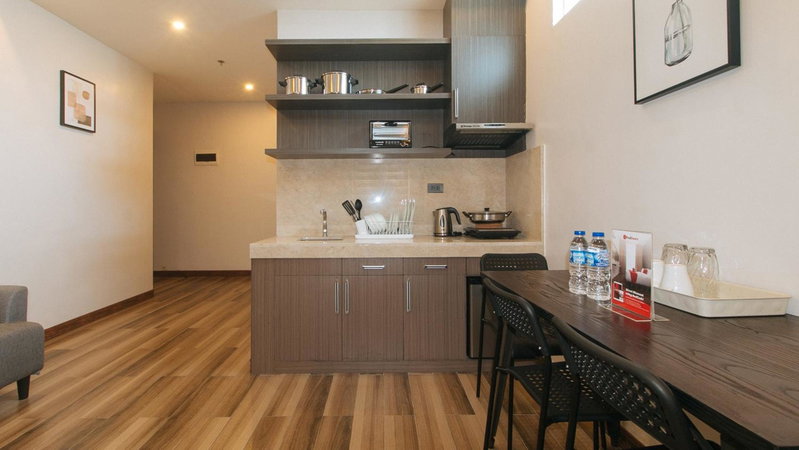 RedDoorz Plus @ Bez Tower and Residences San Juan, Manila, Filipinas