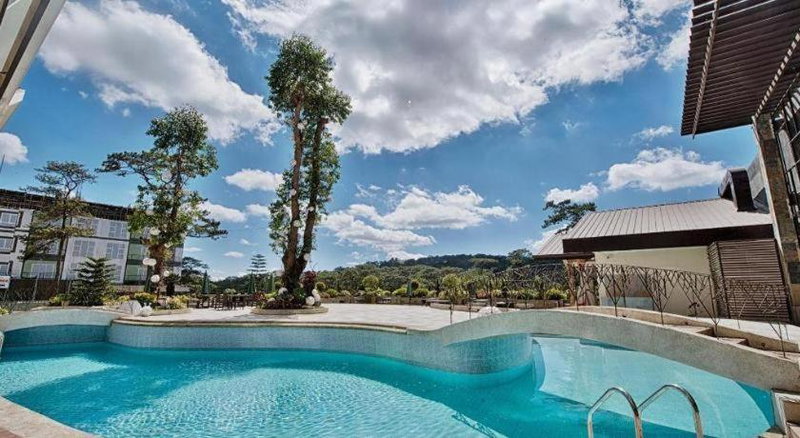 Newtown Plaza Hotel, Camp John Hay, Филиппины