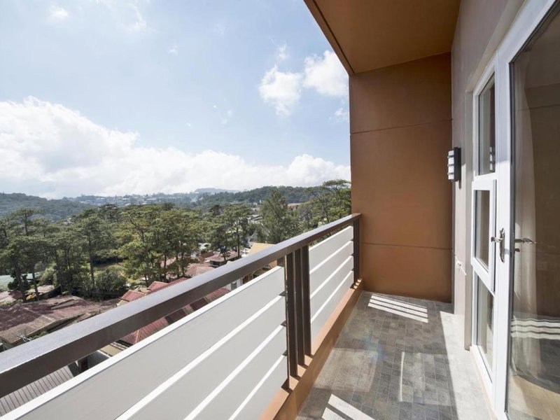 Newtown Plaza Hotel, Camp John Hay, Филиппины