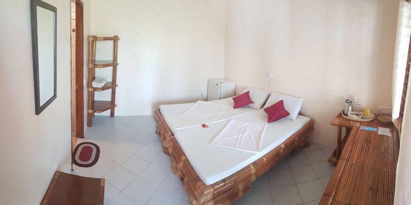 Divers Lodge Moalboal, Moalboal, Филиппины