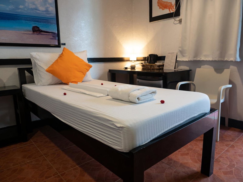 Hippocampus Beach Resort, Malapascua Island, Philippines