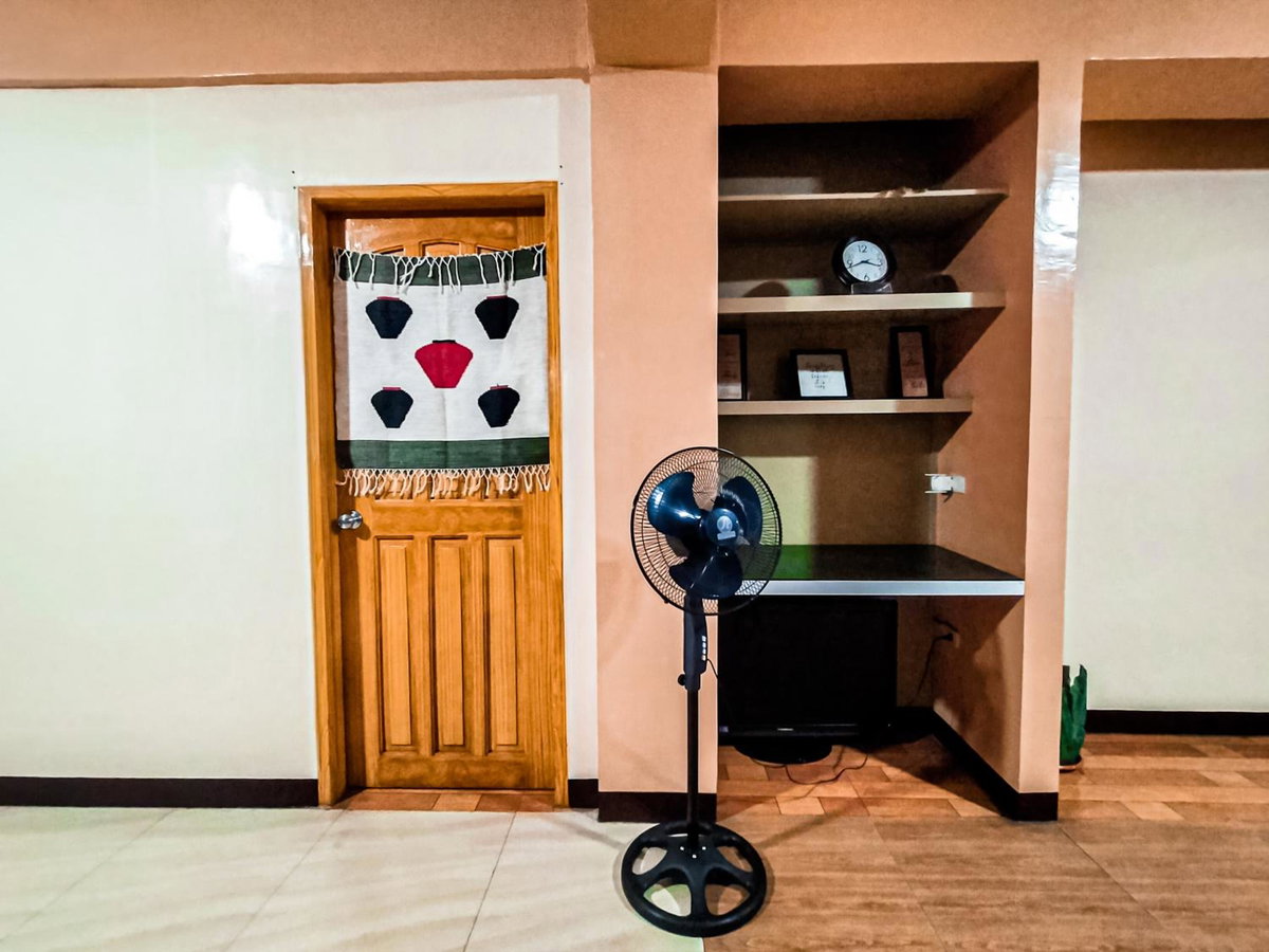 Hotel · JO-ZA-NA's Hostel(bed and breakfast), Baguio