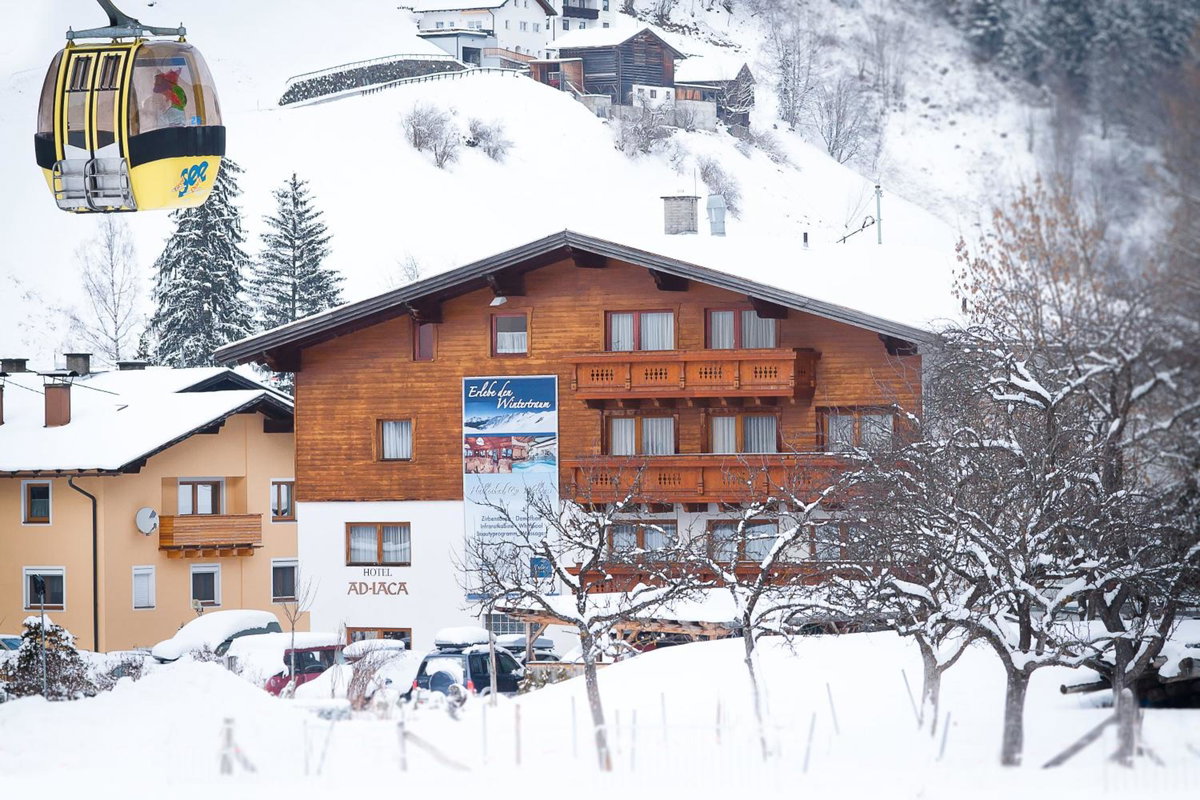 Hôtel · Ad Laca, See