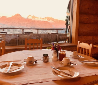Lodge am Krippenstein, Obertraun, Austria
