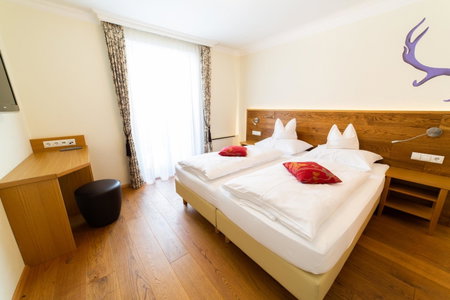 Aparthotel Hirschenau, Filzmoos, Austria