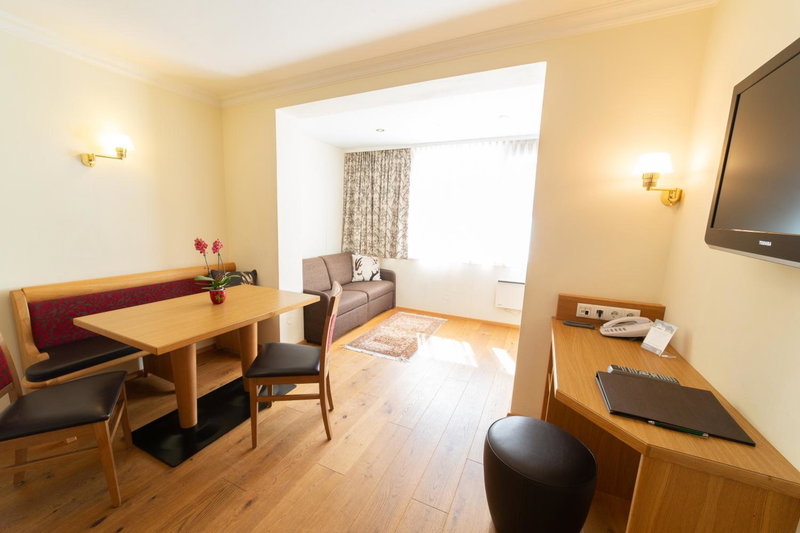Aparthotel Hirschenau, Filzmoos, Austria