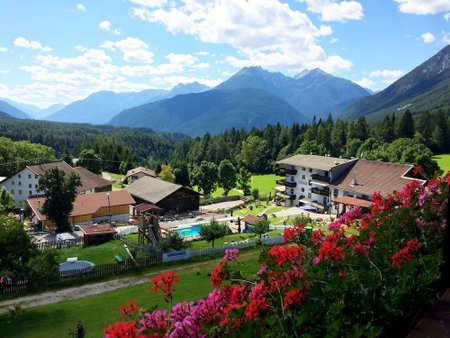 Gasthof Pension Aschlandhof, Obsteig, Austria