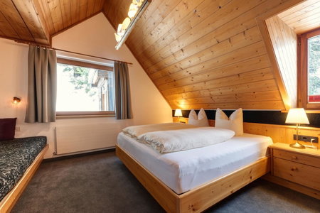 Hotel Pension Kirchplatz, Sankt Anton am Arlberg, Austria