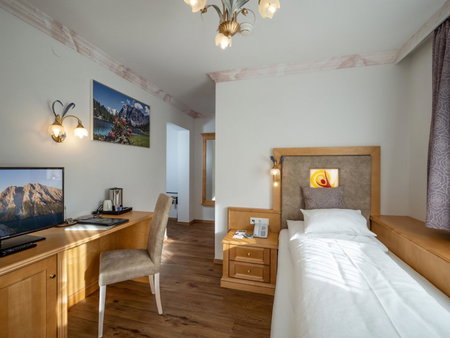 Alpenhotel Karwendel -Adults only-, Leutasch, Austria