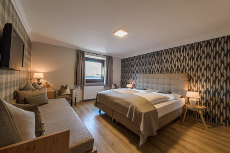 Gasthof Hotel Hauslwirt, Golling an der Salzach, Austria