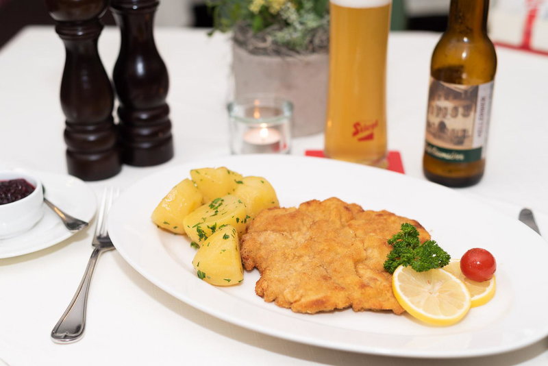 Gasthof Hotel Hauslwirt, Golling an der Salzach, Austria