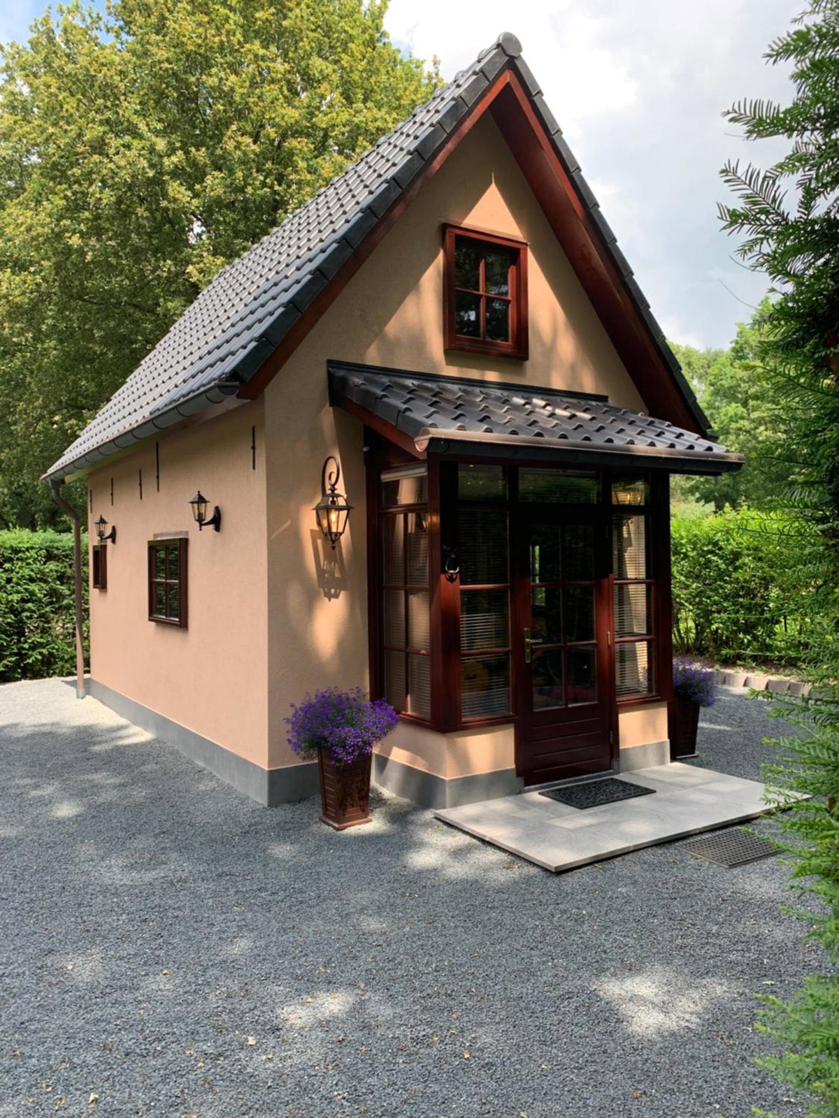 Hotel · Romantisch Gastenverblijf 'Het Vogelhuisje', Lunteren