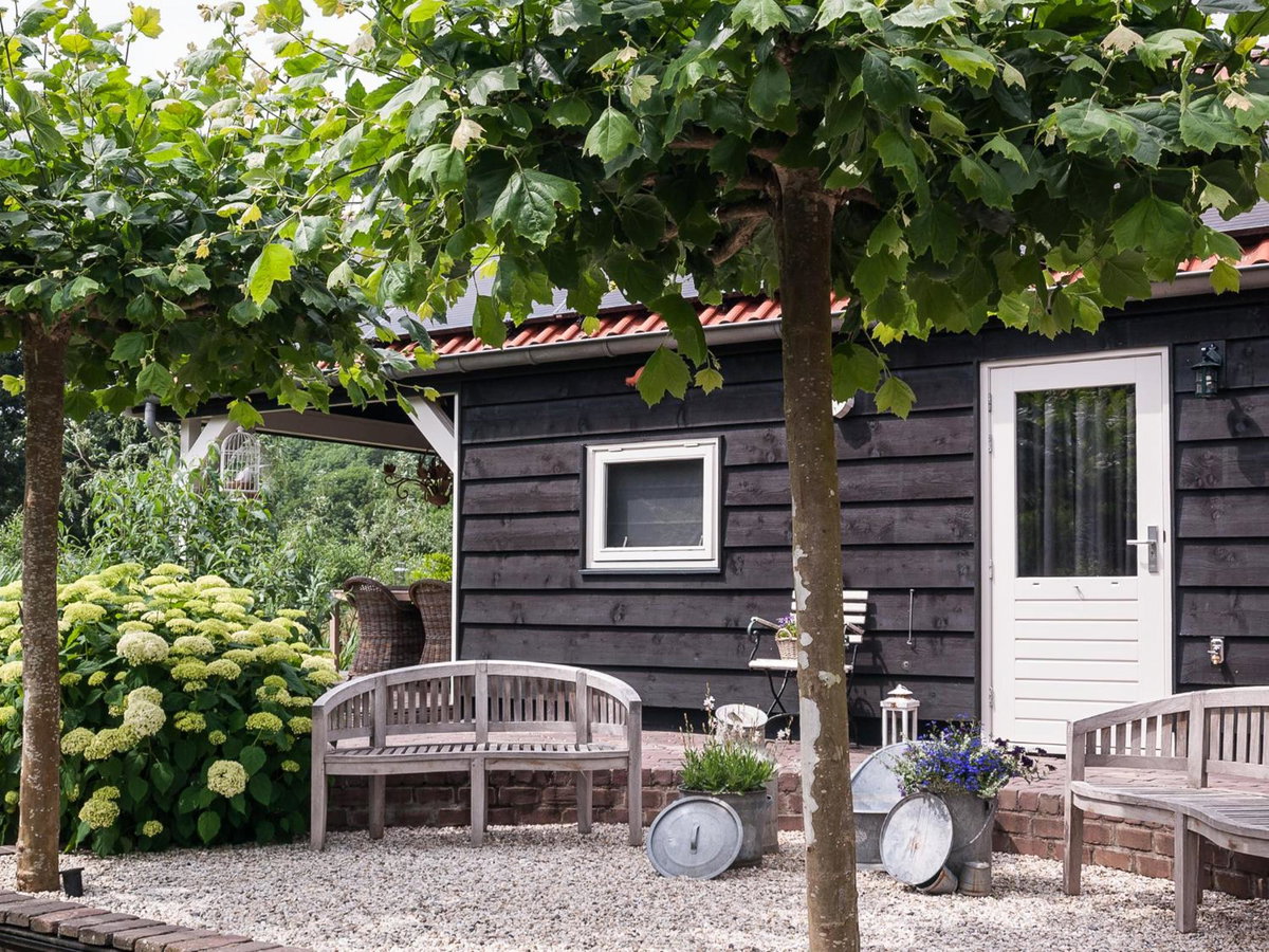 Hotel · Bed & Breakfast De Schuur Inn, Numansdorp