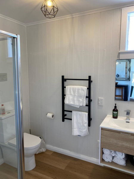 Ohariu Farm Cottage, Johnsonville, New Zealand