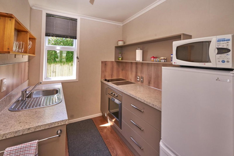 Accommodation Fiordland The Bach - One Bedroom Cottage at 226B Milford Road, Te Anau, New Zealand