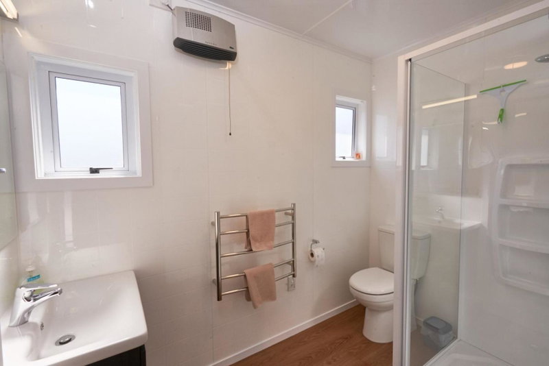 Accommodation Fiordland The Bach - One Bedroom Cottage at 226B Milford Road, Te Anau, New Zealand