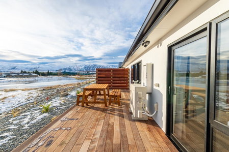 Mirror Lake Apartment, Lake Tekapo, New Zealand