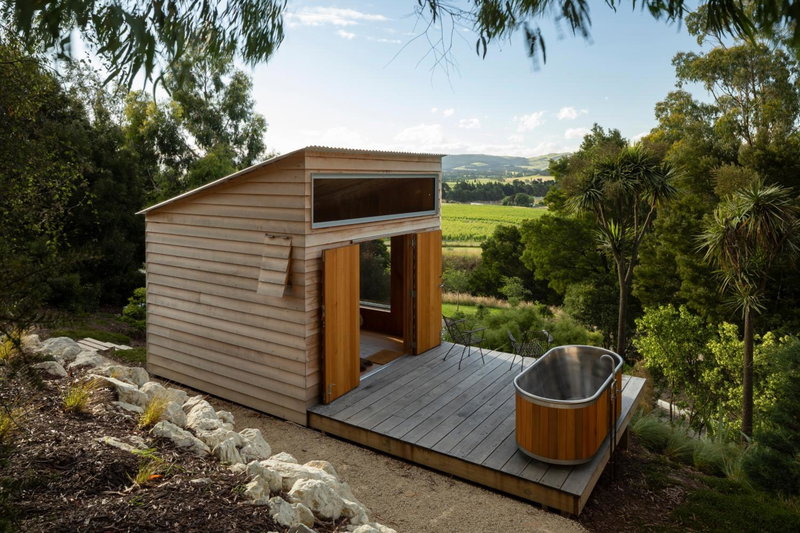 Russell's Cabins, Omihi, New Zealand