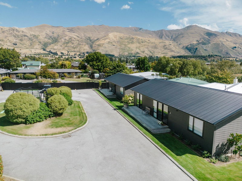 Stow Wanaka 5 - Delightful Space in Tranquil Neighbourhood, Close to the Lake, Wanaka, New Zealand