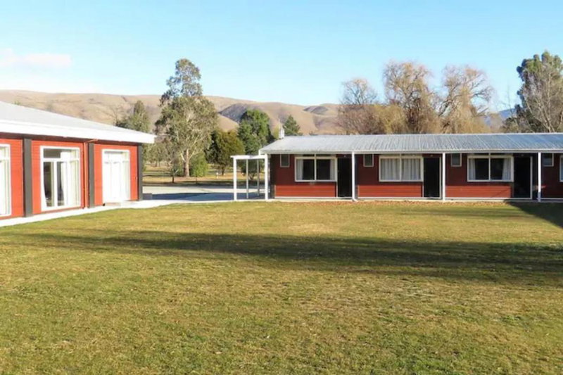 Home Away from Home - Waitaki Lakes Apartment A5, Otematata, New Zealand