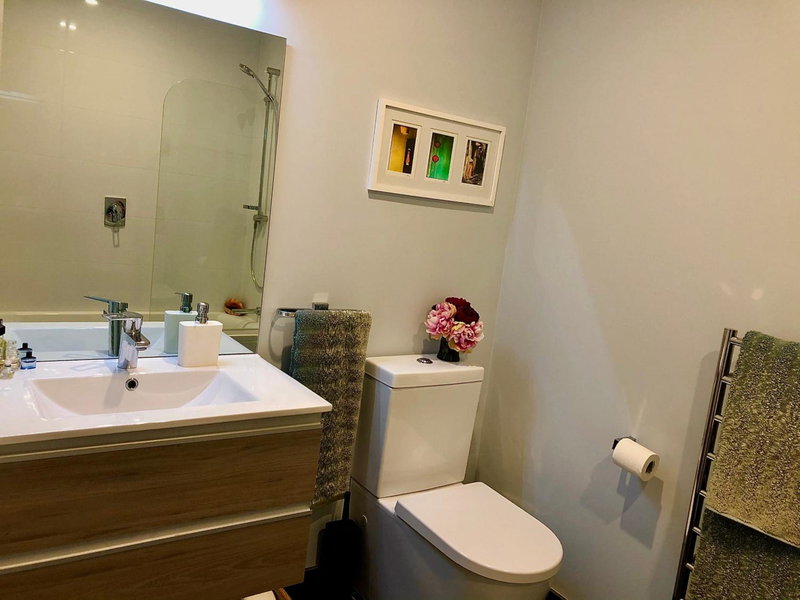 Executive style bedroom, Kelburn, New Zealand
