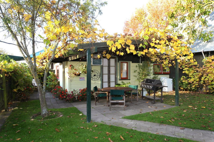 The Berry Farm Retreat, Hastings, New Zealand