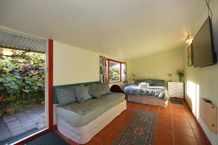 The Berry Farm Retreat, Hastings, New Zealand