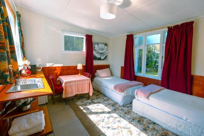 Brunnerton Lodge and Backpackers, Greymouth, New Zealand