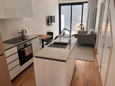 Stylish 2 bedrooms townhouse in central Wellington with a free car park, Wellington, New Zealand