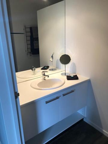Home By Hagley Park, Christchurch, New Zealand