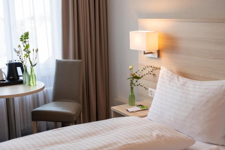 Hotel Garni Rössli - velofreundlich - free parking, St. Gallen, Suiza