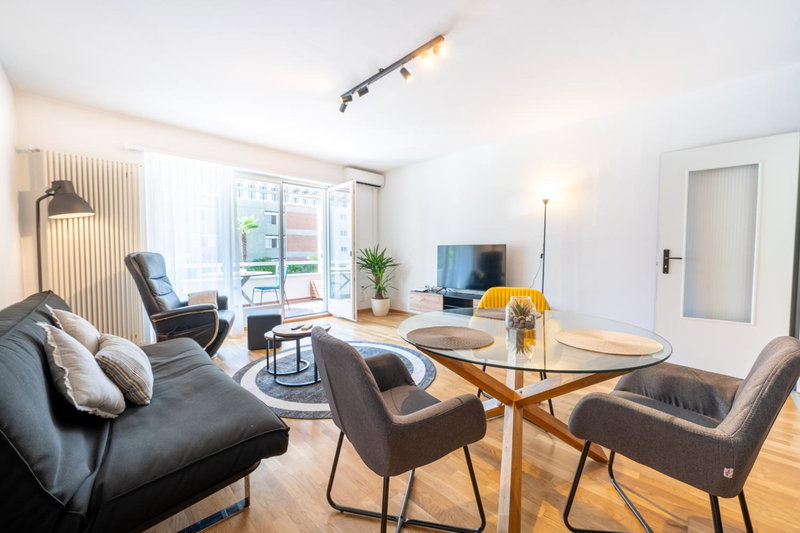 Charming Minusio Apartment, close to Locarno&Lake, Minusio, Switzerland