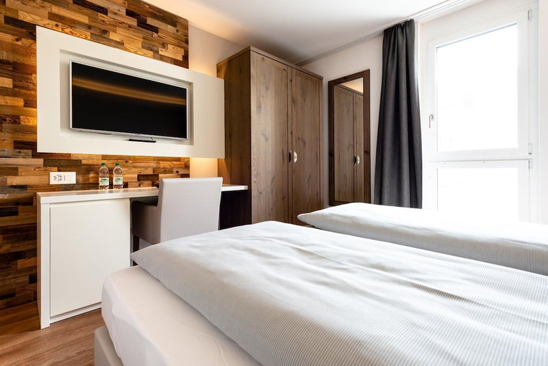 Hotel & Cafe Rubus, Effretikon, Switzerland