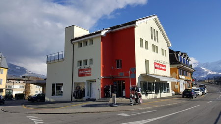 Attika Wohnung Spiez, Spiez, Switzerland
