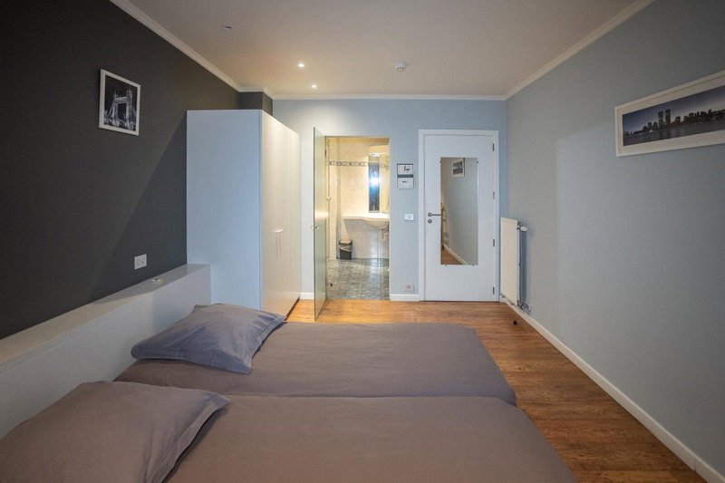 Anna's Place, Waregem, Belgium