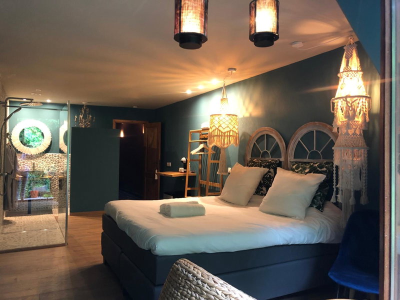 BRU-LAGOON Guesthouse, Bruges, Belgium