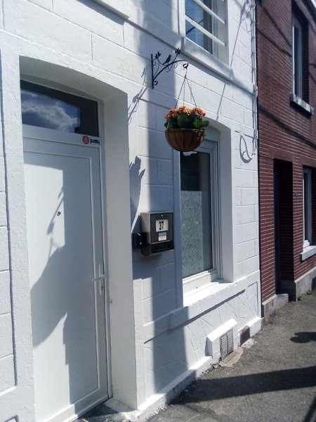 Agréable maison avec cour à 10min de Liège, Herstal, Belgium