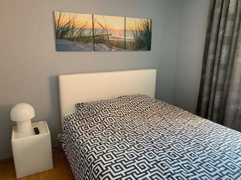 Privé-kamer centrum Oostende met eigen badkamer/wc, Ostend, Belgium