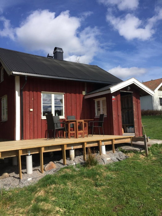 Stuga vid viltåker nära norska gränsen, Strömstad, Sweden