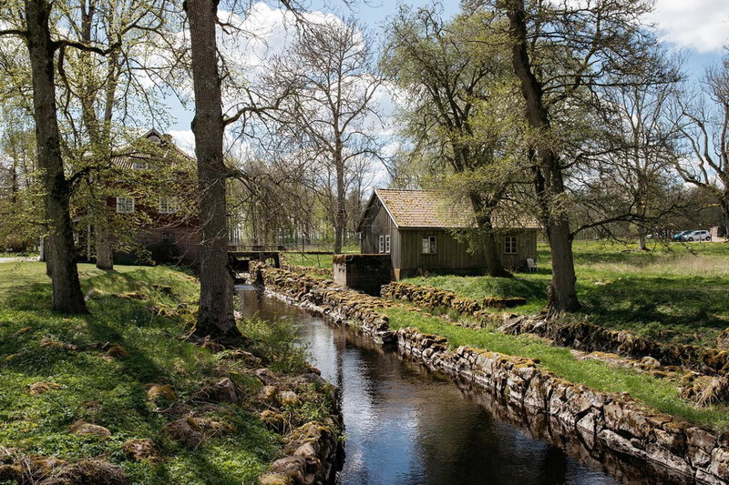 Vandrarhemmet Årås Säteri och Trädgårdar, Årås, Sweden