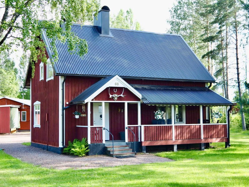 Orsastuguthyrning-Born, Orsa, Sweden