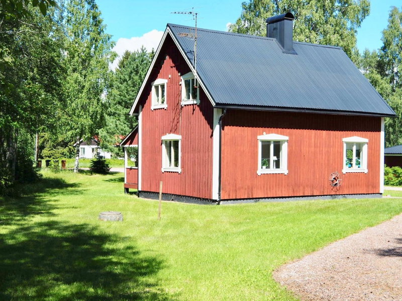 Orsastuguthyrning-Born, Orsa, Sweden