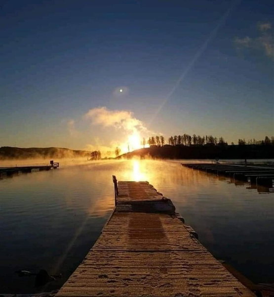 Mysig timmerstuga med braskamin nära Hovfjället, Torsby, Sweden