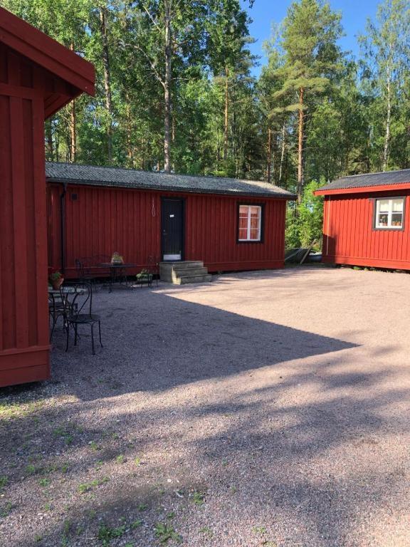 Lillemyrsgården, Sweden