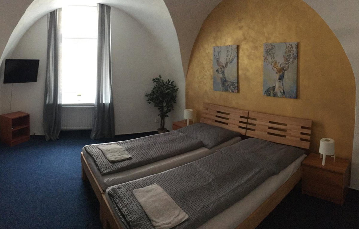 Penzion ve dvoře, Tchéquie