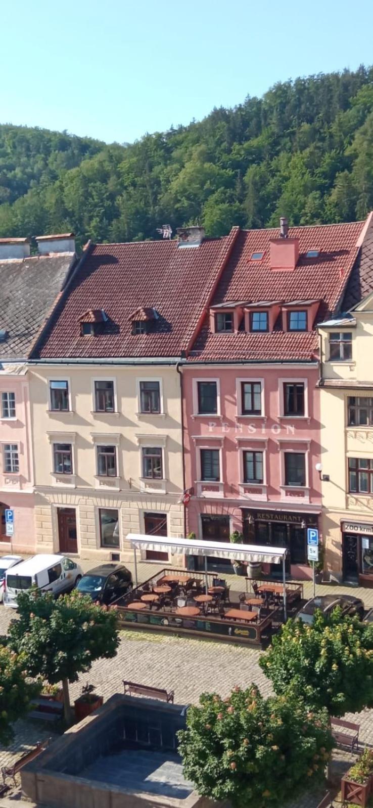 Hotel · Atmosféra Rooms & Restaurant, Loket