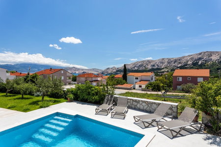 Bed & Breakfast Došen II, Baška, Croatia