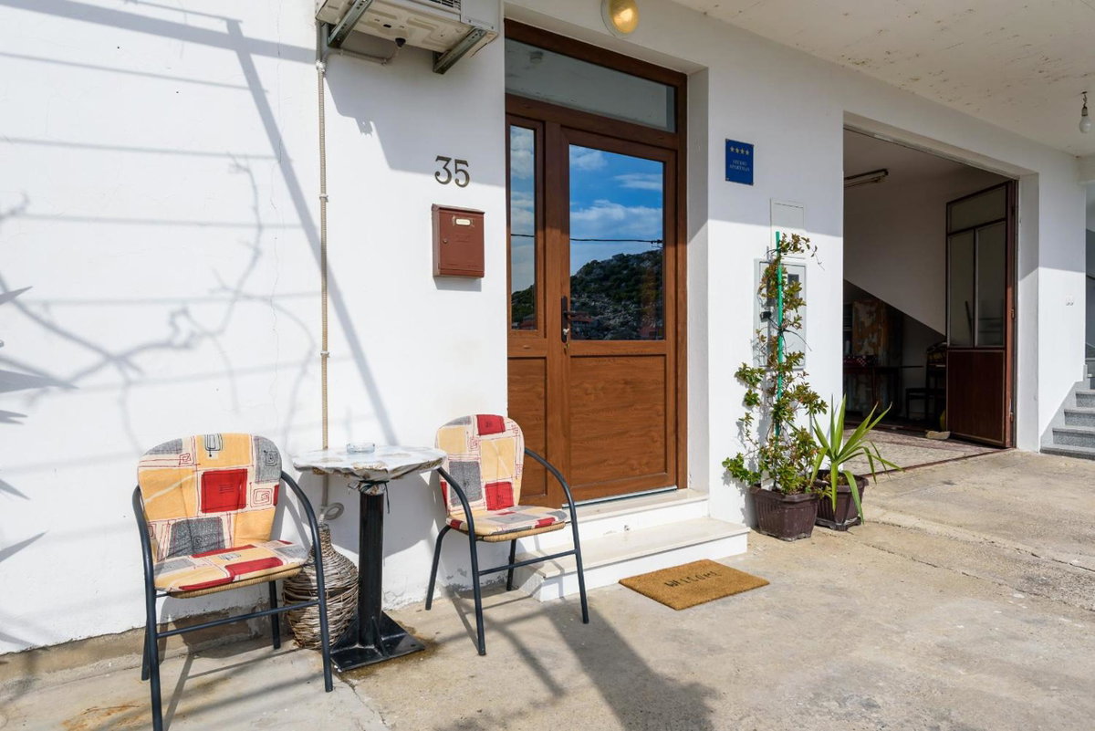 Apartment Sea bass Neretva, Croatia